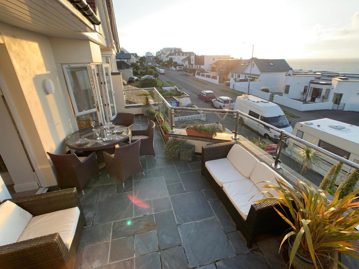 Sea & Coastal Views From Lrg Sun Terrace G Bay Overlooks Fistral Desirable Location Sleeps & Dines 6 Which Includes Sofabed 2 Bathrooms Al Fresco Dining Smart Tv Private Parking 2 Cars Sat-sat Only April-nov Plea Apartment
